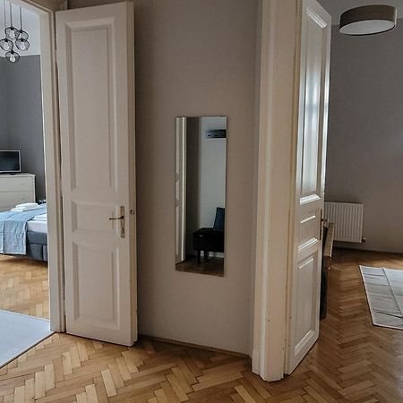 Mikszath Apartments Boedapest Buitenkant foto